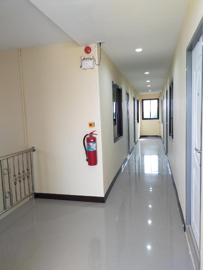 Srs3 Studio Apartment Chachoengsao Exterior photo